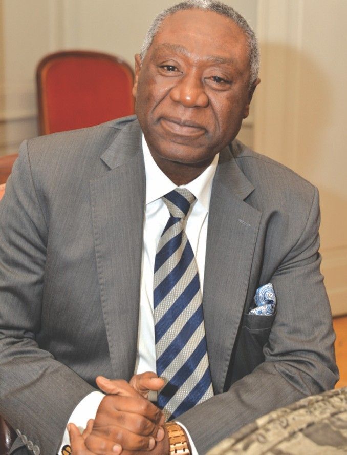 Le Ministre, Directeur du Cabinet Civil de la Présidence de la République, S. E. Samuel MVONDO AYOLO